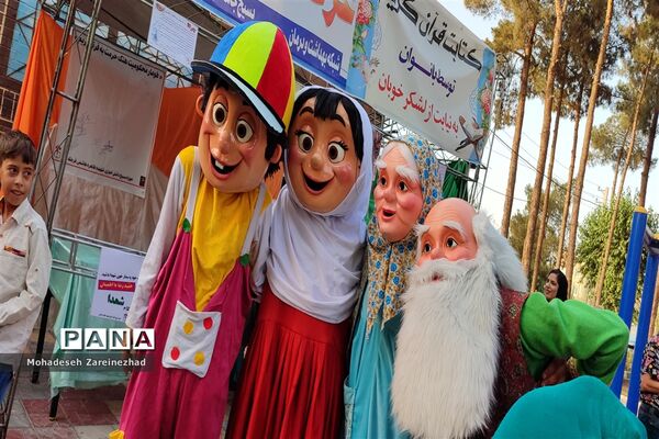 تجمع بزرگ مدافعان حریم خانواده در شهرستان قرچک