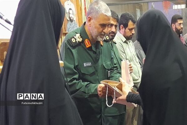 اجتماع بزرگ مدافعان حریم خانواده در اهواز