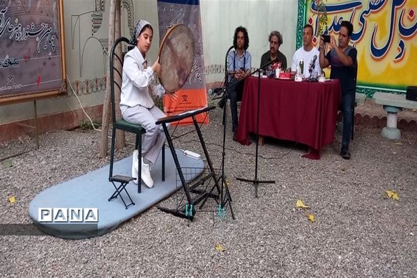 چهارمین جشنواره هنر های آوایی تکنوازان کوچک