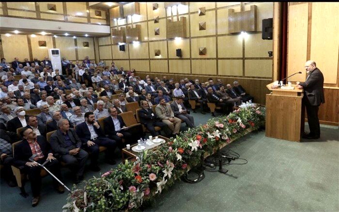 تجربیات تخصصی کارمندان باید ثبت شود