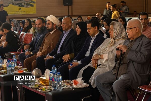 برگزاری مسابقات برگشت لیگ برتر شمشیربازی آقایان کشور در اردکان