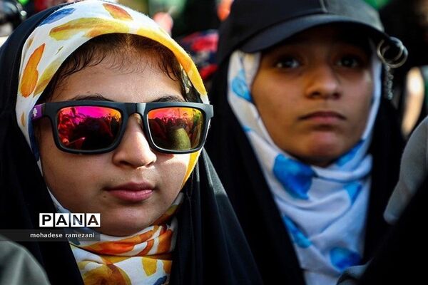 اجتماع عظیم مدافعان حریم خانواده در روز قیام مسجد گوهرشاد مشهد