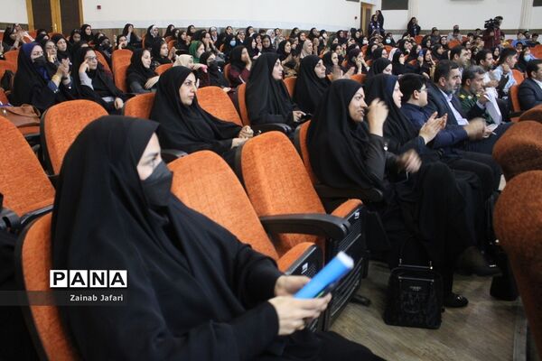 دوازدهمین جشنواره نوجوان سالم در بوشهر