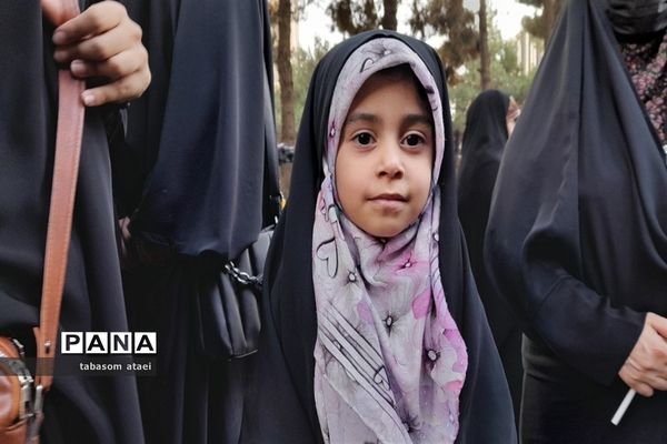 اجتماع بزرگ مدافعان حریم خانواده در کرمانشاه