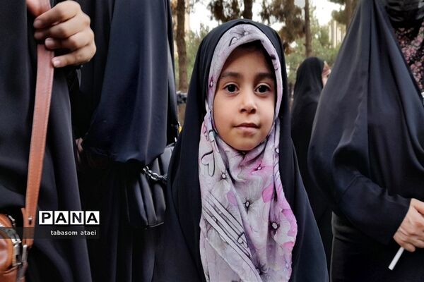 اجتماع بزرگ مدافعان حریم خانواده در کرمانشاه