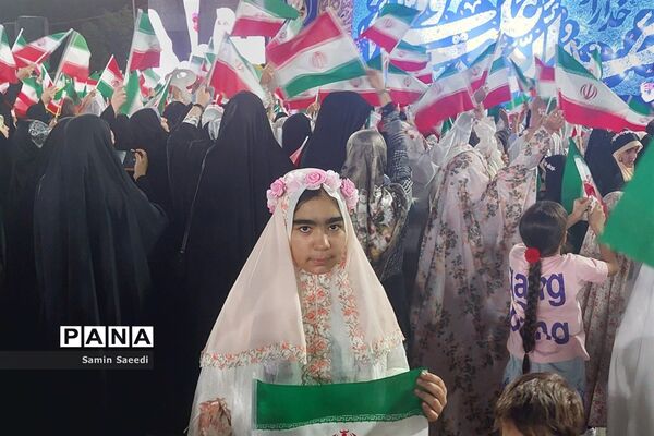 جشن بزرگ فرشته‌ها به مناسبت روز حجاب و عفاف در شیراز