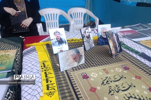 رژه خودرویی مدافعان حیا و خانواده‌های شیرازی در روز حجاب و عفاف در شیراز