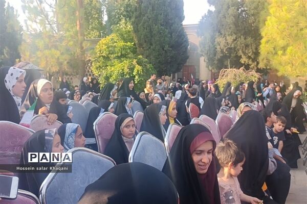 رژه خودرویی مدافعان حیا و خانواده‌های شیرازی در روز حجاب و عفاف در شیراز
