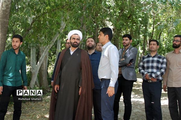 بازدید میدانی مدیرکل فرهنگی و هنری وزارت آموزش و پرورش از اردوگاه فرهنگی و تربیتی امیرکبیر شازند