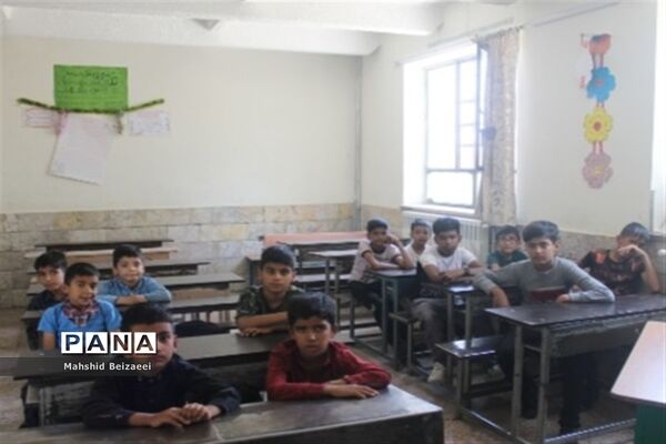 بازدید رئیس آموزش و پرورش ناحیه ۵ از اردوی جهادی وتر