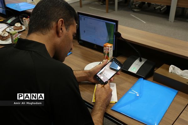 قرعه‌کشی مسابقات بدمینتون فرهنگیان سراسر کشور