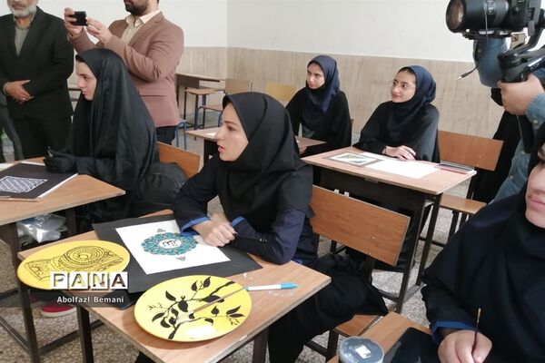 آغاز فعالیت پایگاه‌های تابستانی مهارت‌آموزی دانش‌آموزی در استان قم