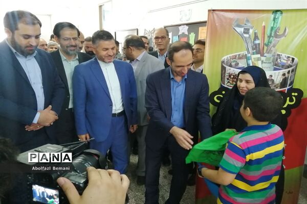 آغاز فعالیت پایگاه‌های تابستانی مهارت‌آموزی دانش‌آموزی در استان قم