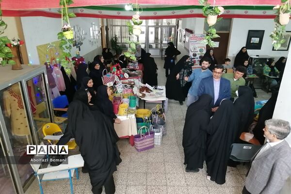 آغاز فعالیت پایگاه‌های تابستانی مهارت‌آموزی دانش‌آموزی در استان قم