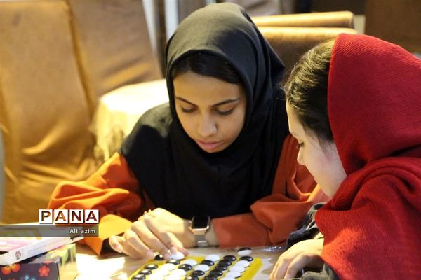 برگزاری مسابقات مرحله استانی بازی‌های فکری رشته اتللو سازمان دانش‌آموزی استان یزد