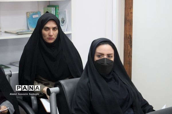 نشست توجیهی تسهیل‌گران آزمون استخدامی آموزش و پرورش استان بوشهر