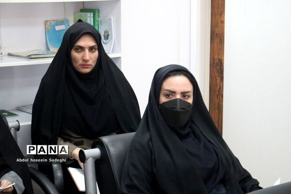 نشست توجیهی تسهیل‌گران آزمون استخدامی آموزش و پرورش استان بوشهر