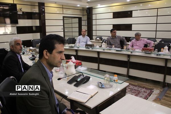 جلسه کار‌گروه توسعه مدیریت آموزش و پرورش استان بوشهر