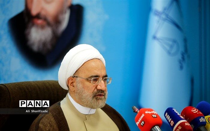 آرای مربوط به بدحجابی باید مطابق با قانون و عرف باشد