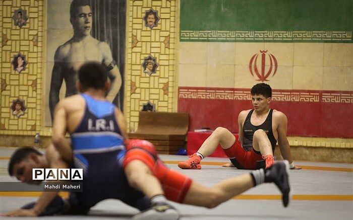۲ طلا و ۳ برنز ایران در کشتی فرنگی جوانان آسیا