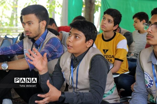 دوره‌های آموزشی اردوی  پسران یاور مربی‌ شهرستان‌های تهران