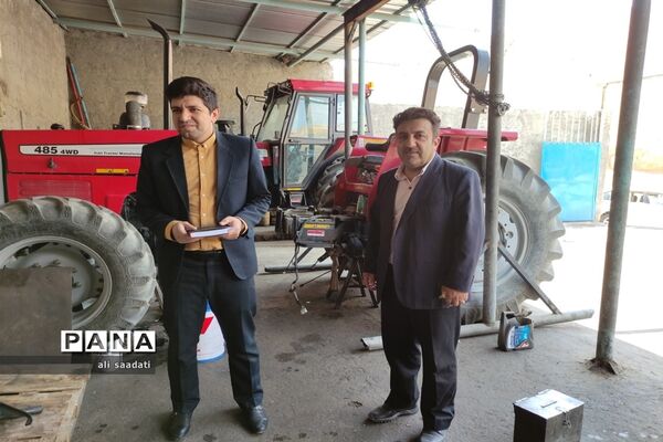 برگزاری دوره‌های کارورزی تابستانه ‌هنرستان پسرانه  امام خامنه‌ای شهرستان مرزی  کلات