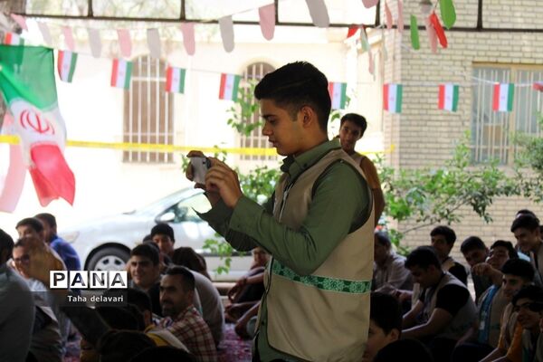 برگزاری اولین نماز جماعت گروه دوم اردوی یاورمربیان پیشتاز شهرستان‌های تهران