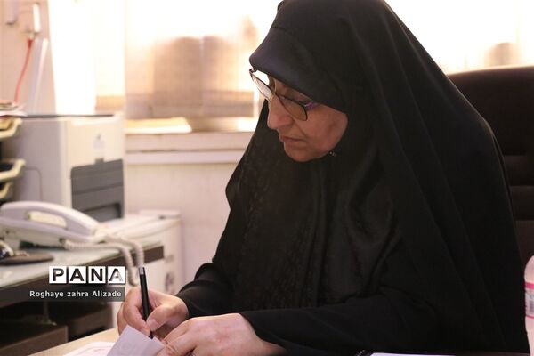 ملاقات مردمی مشاور وزیرآموزش و پرورش با جانبازان و رزمندگان