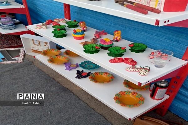 برگزاری نمایشگاه در شهرستان بن به‌مناسبت نکوداشت روز بن