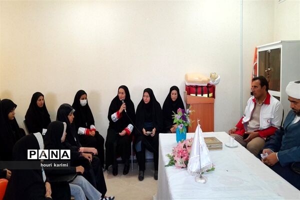 برگزاری کارگاه آموزشی عفاف و حجاب هلا ل احمرشهرستان مانه و سملقان