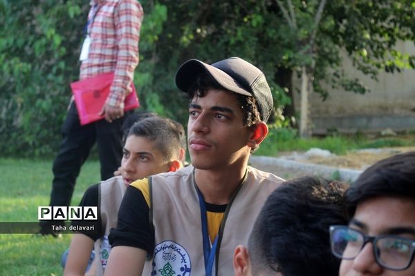 مسابقات طناب‌کشی در اردوی یاورمربیان سازمان دانش‌آموزی شهرستان‌های تهران