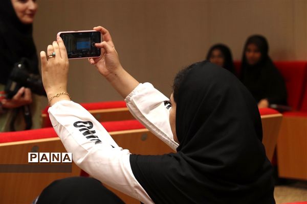 نشست خبری مدیرکل بهزیستی آذربایجان شرقی