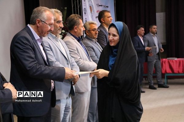 مراسم اختتامیه جشنواره‌ نوجوان سالم در آذربایجان غربی