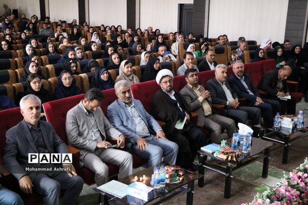 مراسم اختتامیه جشنواره‌ نوجوان سالم در آذربایجان غربی