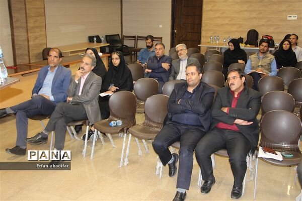 نشست خبری مدیرکل بهزیستی استان یزد به‌مناسبت هفته بهزیستی