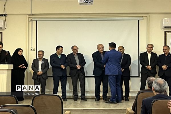 مراسم تجلیل از عوامل اجرایی برگزاری دوازدهمین جشنواره ملی سرود رضوی‌