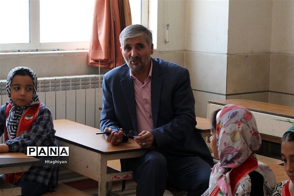 بازدید معاون ‌سازمان دانش‌آموزی‌ از پایگاه‌های اوقات فراغت سازمان دانش‌آموزی -2