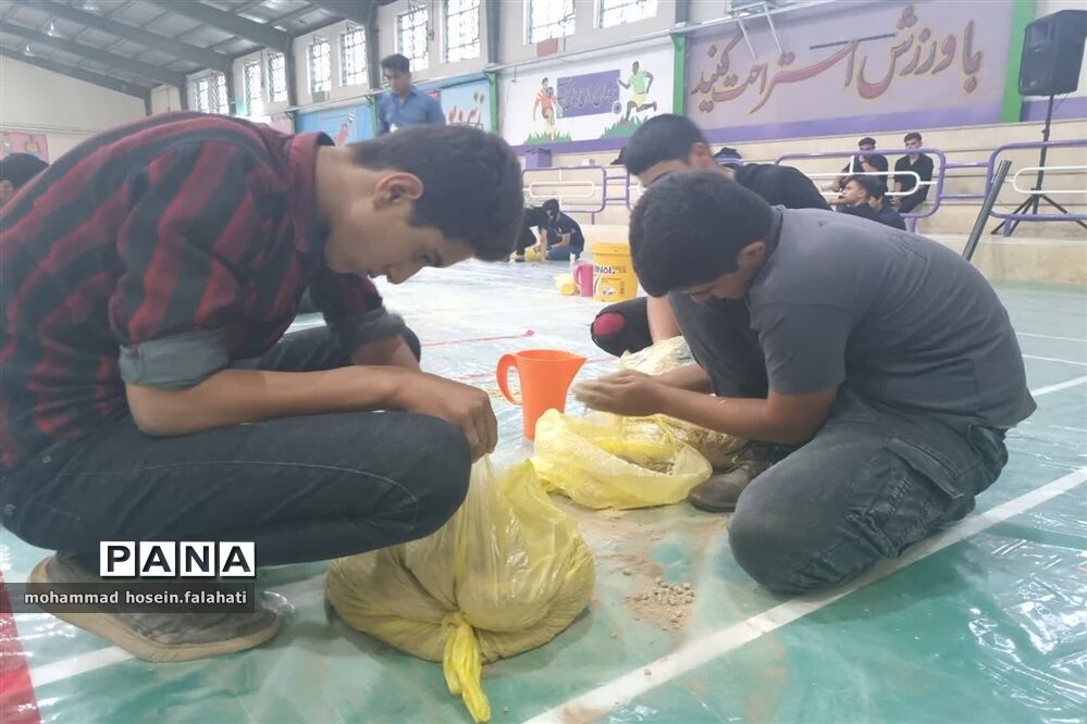 کسب مقام دومی دانش‌آموزان مروستی در مسابقات استانی سازه‌های خشتی