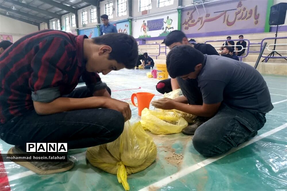 کسب مقام دومی دانش‌آموزان مروستی در مسابقات استانی سازه‌های خشتی