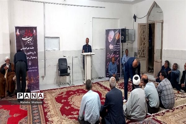 نشست مسئولان هیات‌های  مذهبی در امامزاده سید‌محمد(ع) کاشمر