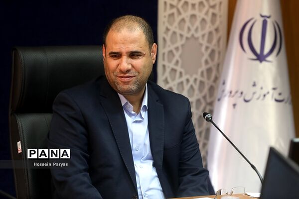 دیدار جمعی از خیرین سلامت کشور با وزیر آموزش و پرورش
