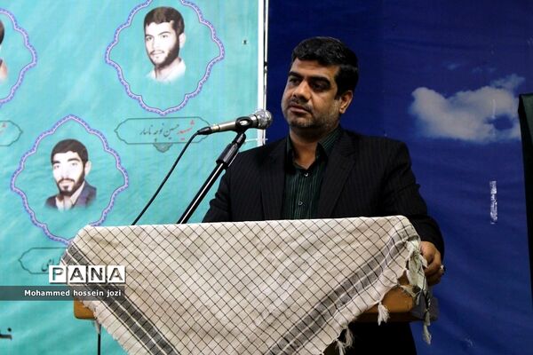 رونمایی از چهار اثر هنری و رسانه‌ای در دوره توانمندسازی خادمین کنگره شهدای دانشجو معلم