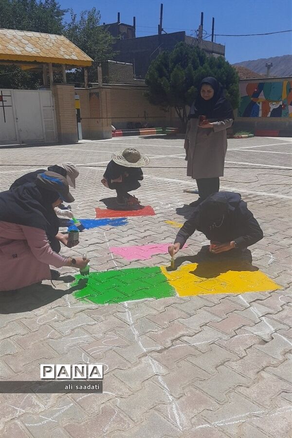 بازدید معاون آموزشی شهرستان کلات از پایگاه ثابت برگزاری دوره کارورزی، کارآموزی هنرستان حضرت معصومه(س)