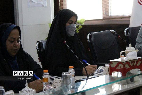 جلسه شورای برنامه‌ریزی و نظارت بر کودکستان‌ها استان بوشهر