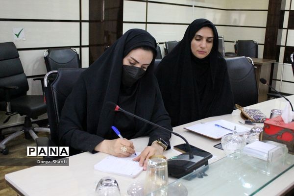 جلسه شورای برنامه‌ریزی و نظارت بر کودکستان‌ها استان بوشهر