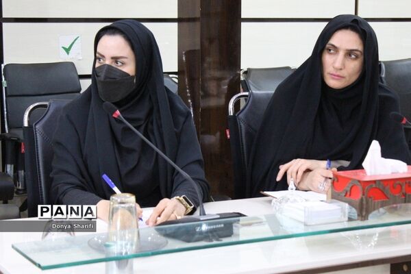 جلسه شورای برنامه‌ریزی و نظارت بر کودکستان‌ها استان بوشهر