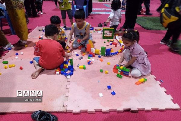 حضور پرشور دانش‌آموزان و بانوان فرهنگی در رویداد سما