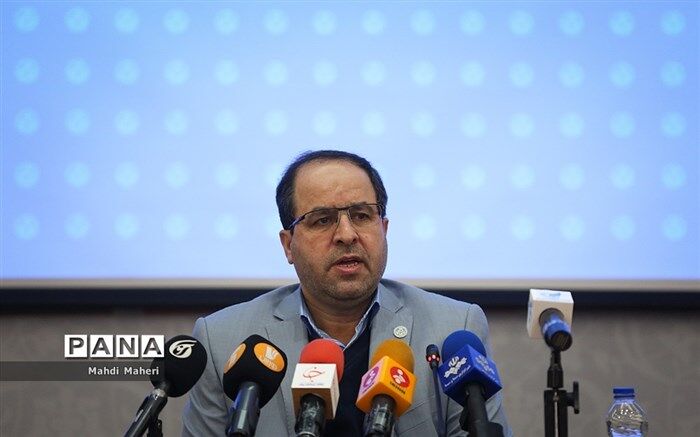 واکنش رئیس دانشگاه تهران به سخنان حاشیه‌ساز علیه وزیر علوم