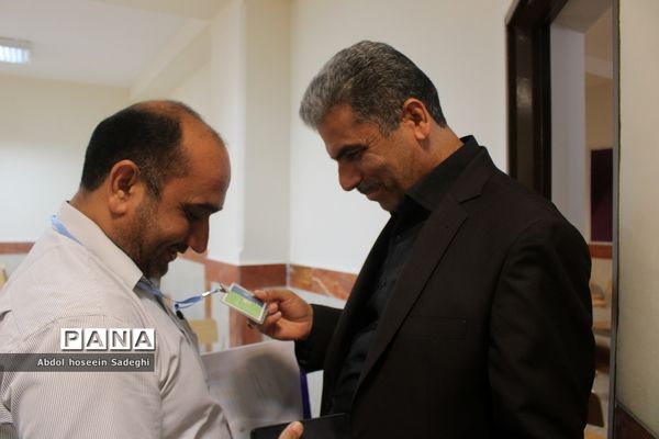 بازدید مسئولان اداره‌کل آموزش و پرورش استان بوشهر  از کانون‌های ارزیابی آزمون استخدامی