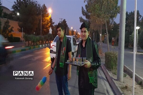 هیات دانش‌آموزی احلی من العسل ناحیه ۷ مشهد در شب‌های عاشورا